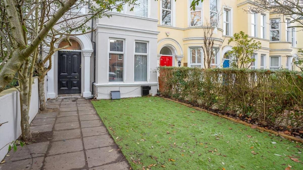 Modern 2 Bdr Apartment At Queens By Belfast City Breaks الغرفة الصورة